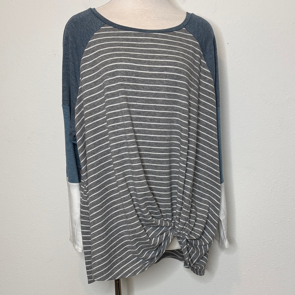 Maurices 24/7 Striped Long Sleeve Top in Gray and Blue